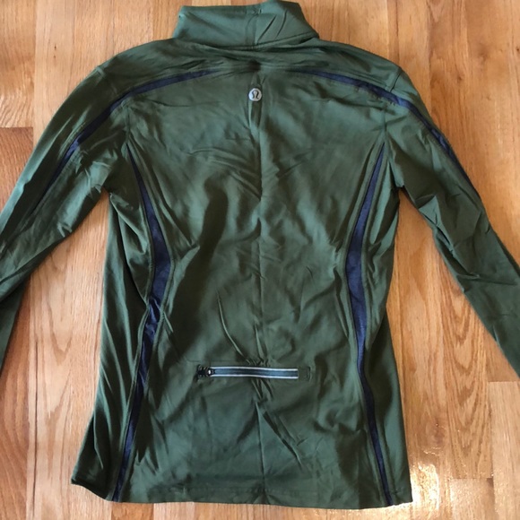 Lululemon quarter zip - Picture 2 of 2
